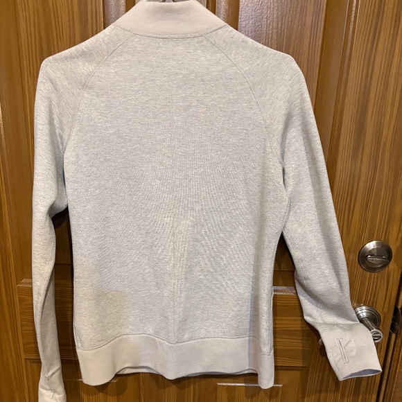 Share  Adidas Gray Zip Front Jacket Women's - Picture 5 of 6